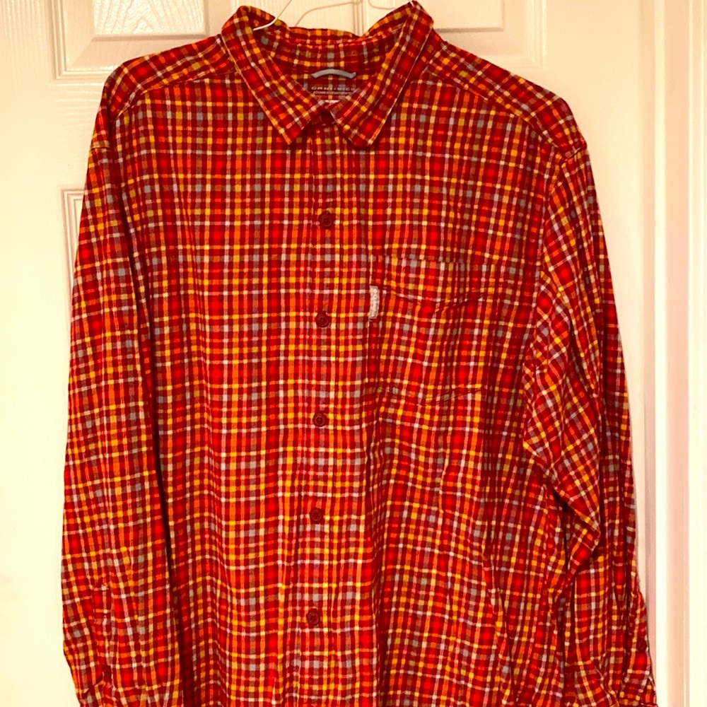 Mens red plaid flannel, Columbia brand button down. 2X. Great condition